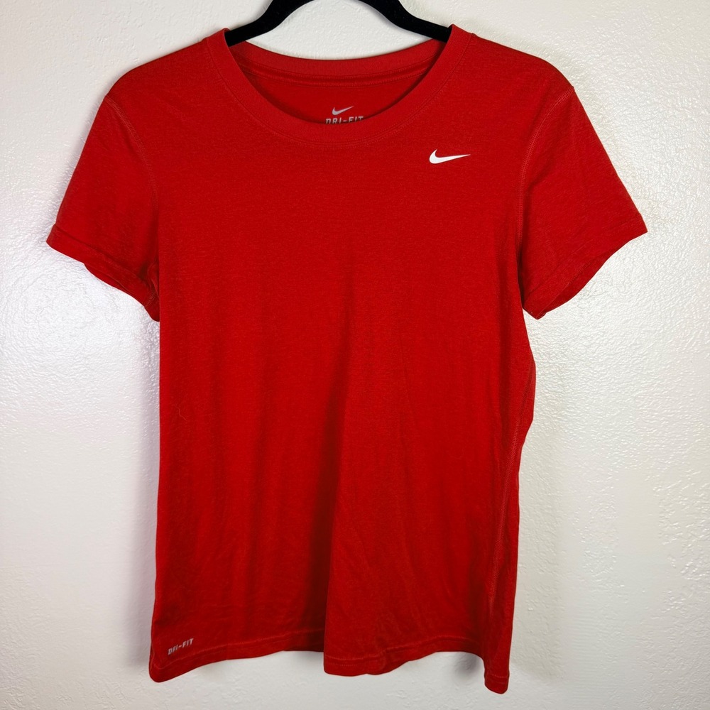 Nike Womens M Dri-FIT Short Sleeve Training Tee Red Swoosh Logo Gym Workout